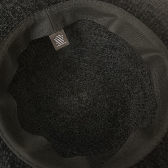 Women’s corduroy hat - Picture 3 of 3